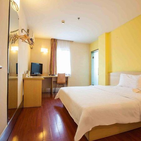 7 Days Inn Changsha Bagian luar foto
